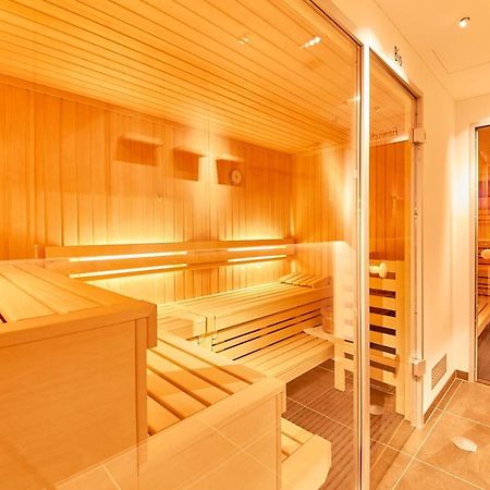 Weinhotel St. Stephanus Цельтінґен-Рахтіґ Екстер'єр фото