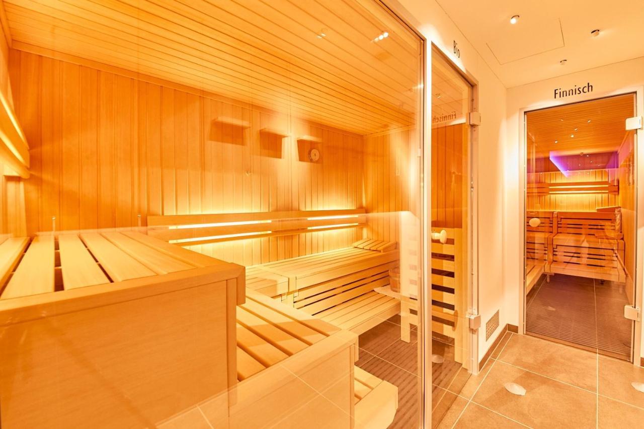 Weinhotel St. Stephanus Цельтінґен-Рахтіґ Екстер'єр фото