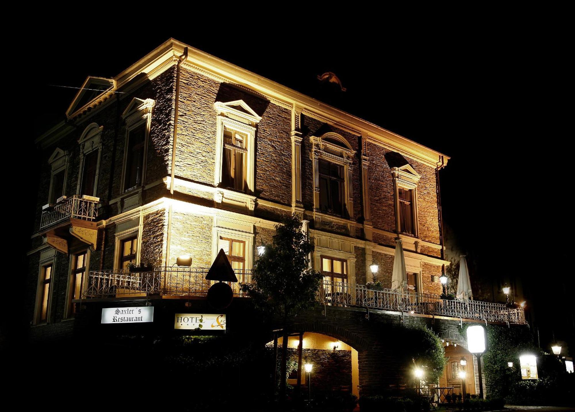 Weinhotel St. Stephanus Цельтінґен-Рахтіґ Екстер'єр фото